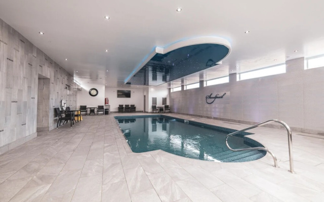 Sandpearl Suite