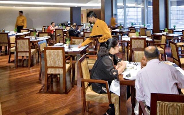 Novotel Mumbai Juhu Beach Hotel