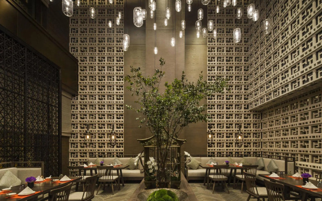 Hangzhou Jiutai Hotel