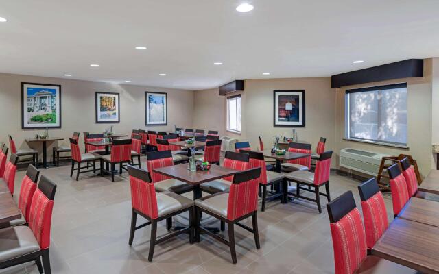 Comfort Inn University