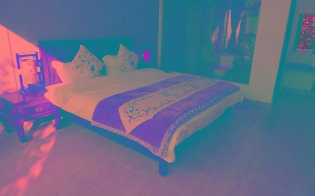 Mingyue.shineitaoyuan