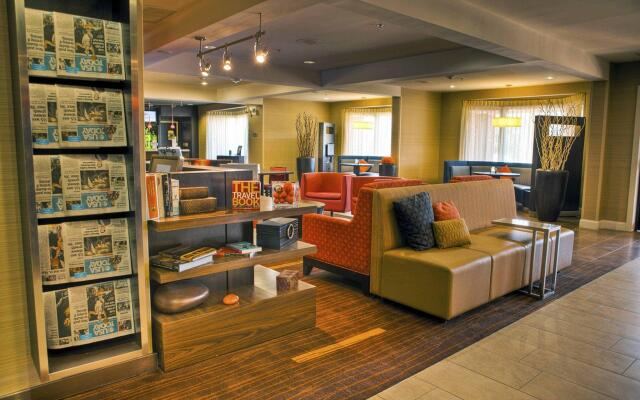Courtyard by Marriott Memphis Germantown
