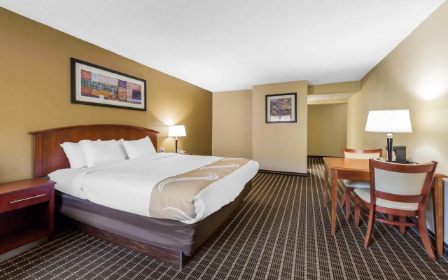Quality Inn & Suites Sevierville - Pigeon Forge
