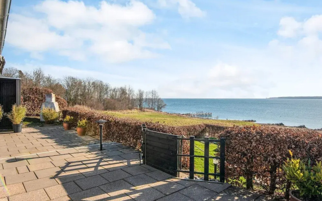 Seaside Gem in Juelsminde - B:B