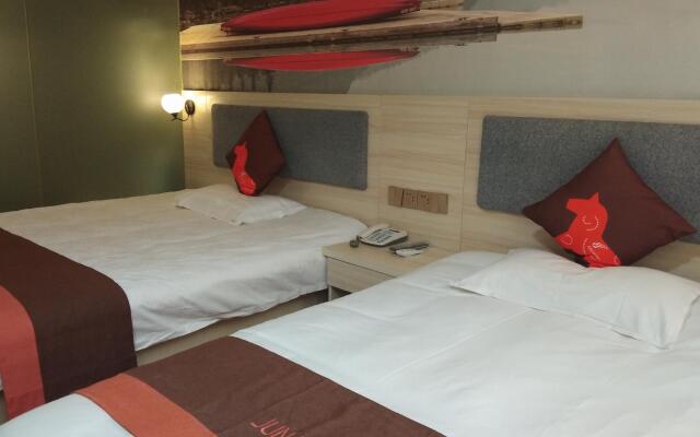 Jun Hotel Jiangxi Nanchang Qingshanhu District Gaoxin Nanjing Dong Road