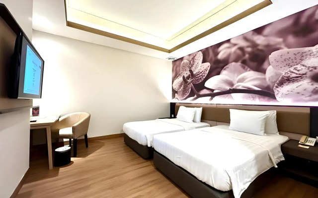 Hotel Orchardz Jayakarta