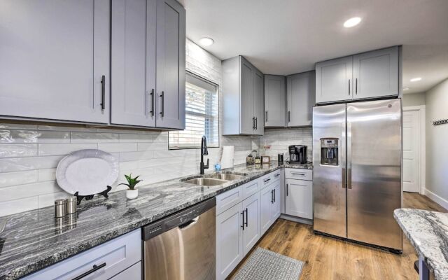 Chic Bentonville Home ~ 1 Mi From Downtown!