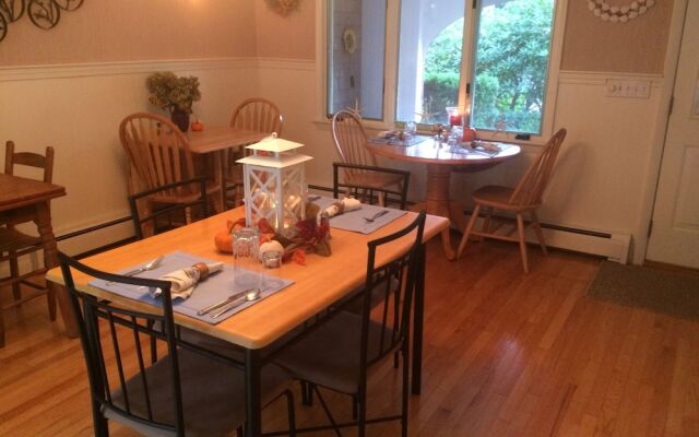 Cranberry Manor Bed and Breakfast