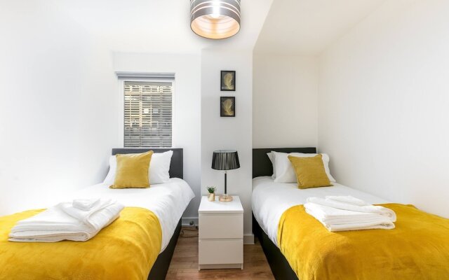 Skyvillion - Tower Point Enfield 2bed Wbalcony