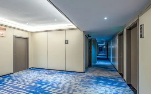 Yixuan Anlai Hotel (Haikou Qilou Old Street)