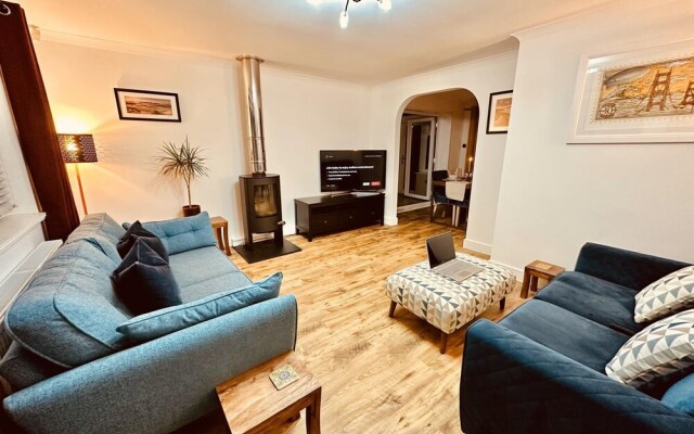 House, Pentire, Newquay, Near Beaches With Parking