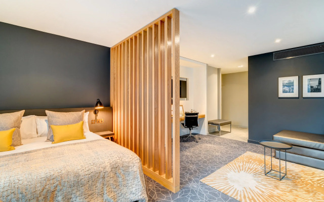 Apex City of Bath Hotel