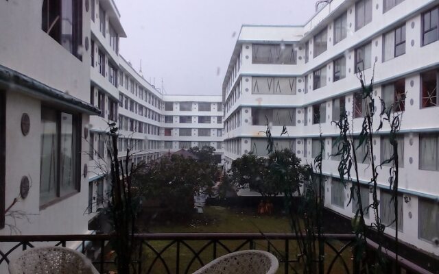 Palms Hotel