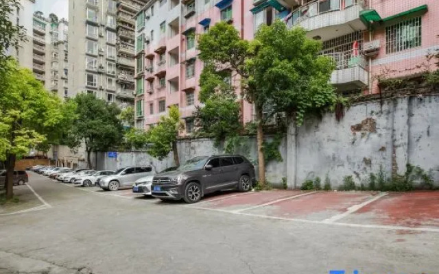 Yijia Express Hotel