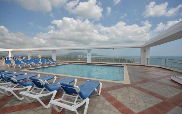 Solarium at Coronado Bay Oceanfront Apartments