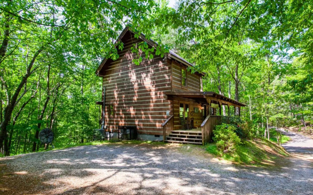 The Hartland - Hot Tub, Jacuzzi, Fireplace