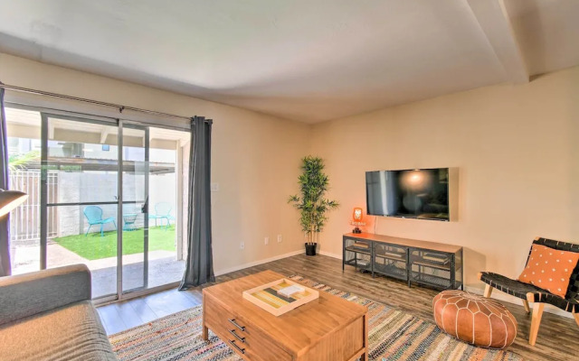 Scottsdale Townhome w/ Pool Access, Near Old Town!
