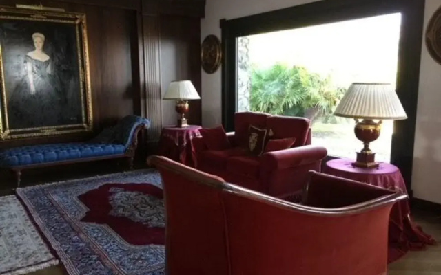 Luxury Suite