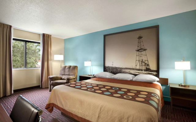 Super 8 by Wyndham Salem