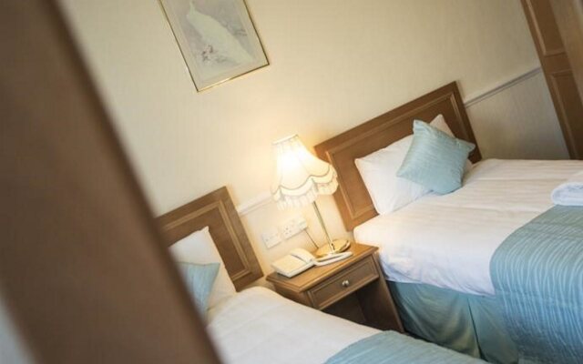 Garner Hotel Birmingham South East by IHG