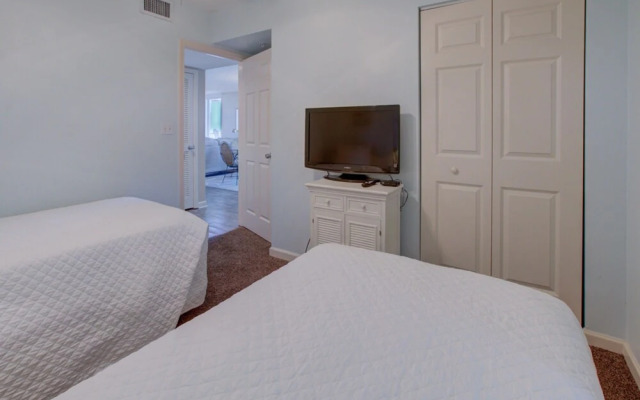 The Terrace at Pelican Beach 1401