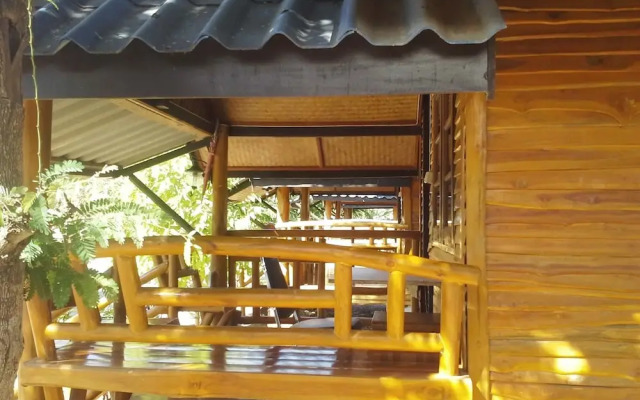 Suan Darb Porn Resort (บ้านสวนดาบพรรีสอร์ท)