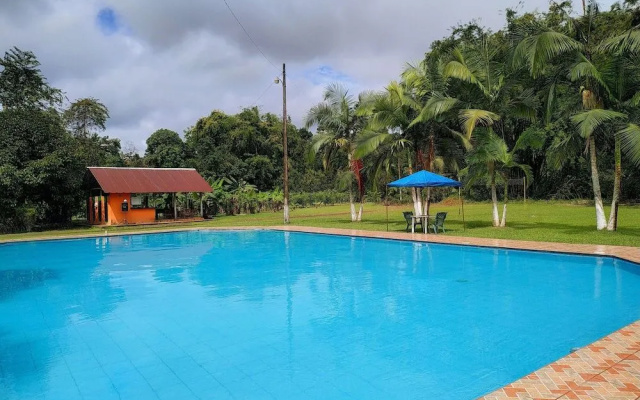 Puerto Quito Lodge By Dot Light