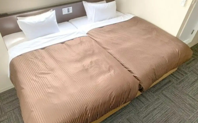 HOTEL LiVEMAX Hiroshima Heiwa Koen-Mae