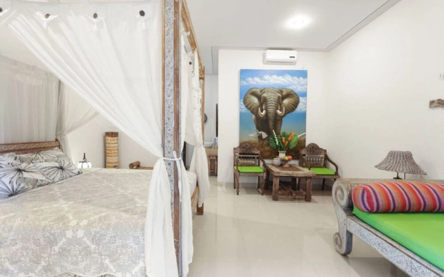 Grace villa 5 minutes walk to the beach