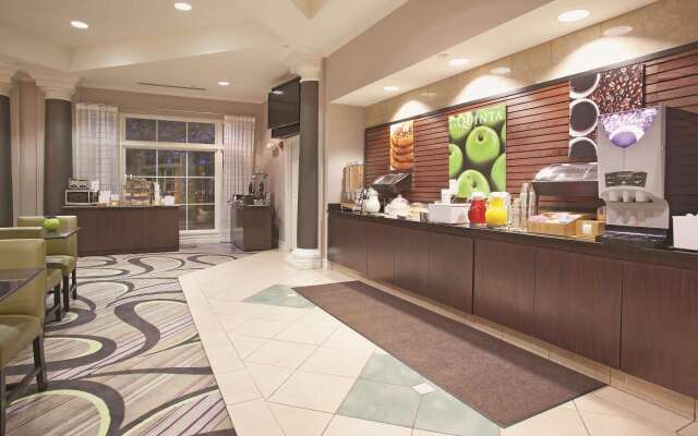 La Quinta Inn & Suites by Wyndham Pueblo