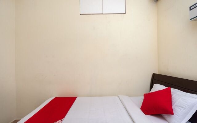 Oyo 7575 Its South East Residency