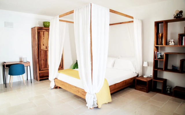 Santa Maria 24 Guest House