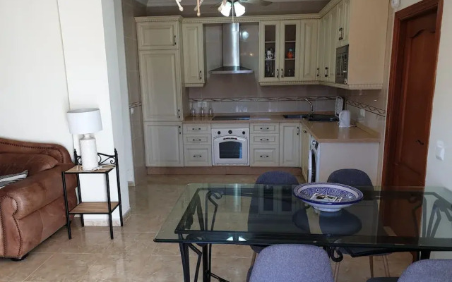 Delightful Spacious 2 bed Apartment in Nerja