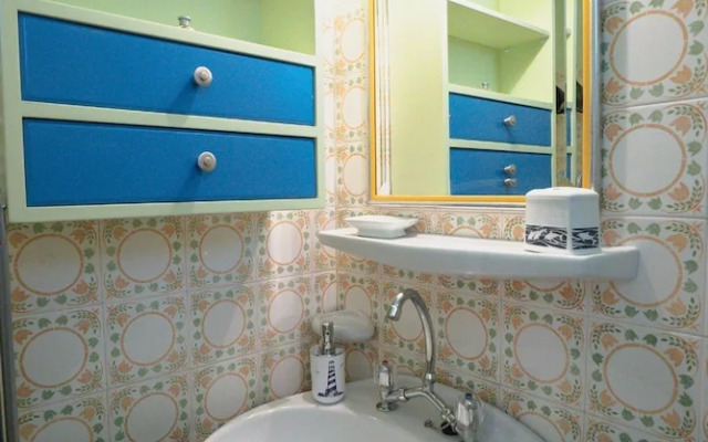 Lilly s Seaview Studio