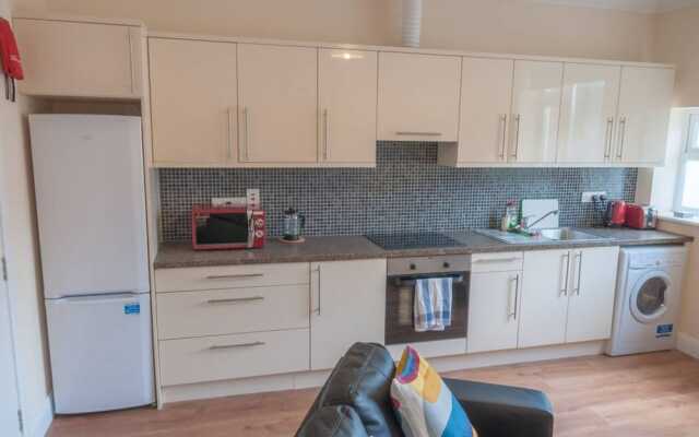 Central Dublin 2 Bedroom Flat