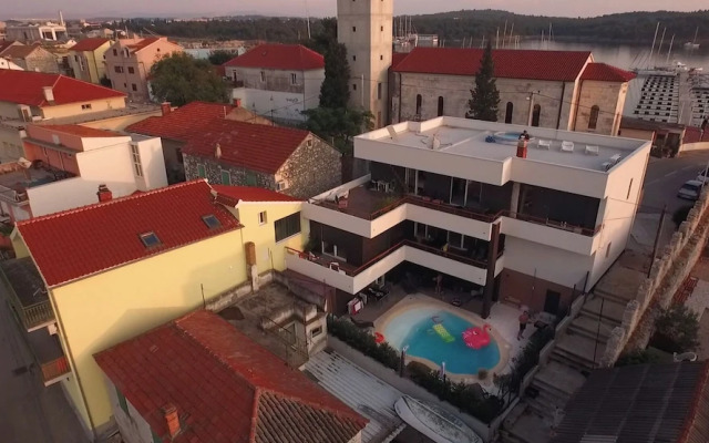 Basic Mansion