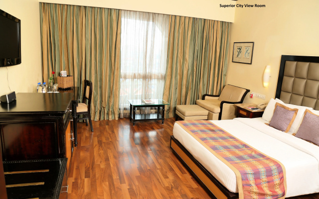 Vivanta Ernakulam, Marine Drive