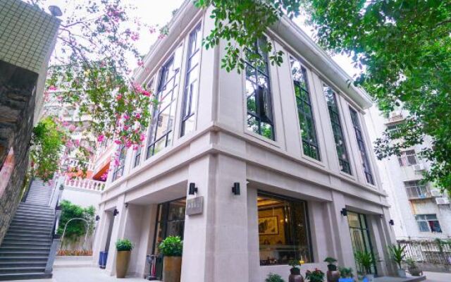 Shuiwanyuan Hotel (Zhuhai Qinglv South Road)