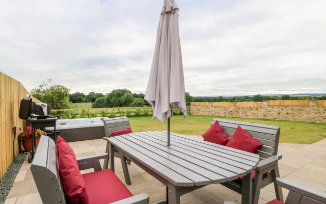 Stackyard House