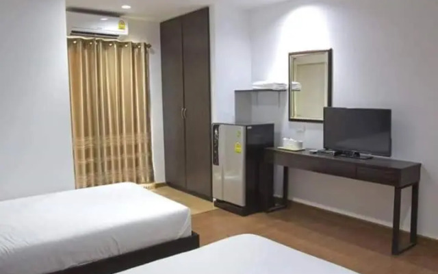 Field Town Apartment