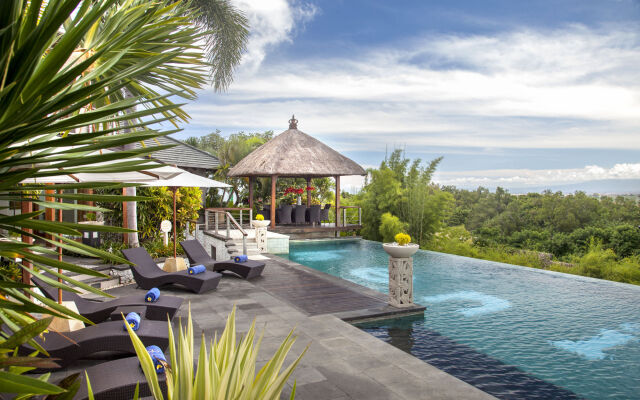 Villa Hening Boutique Hotel