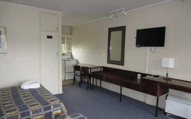 Midtown Motor Inn