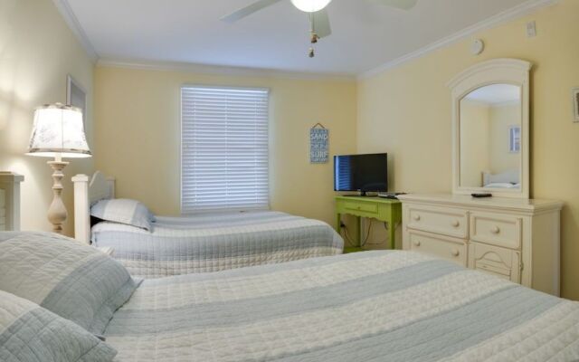 Bel Mare 103 by RedAwning