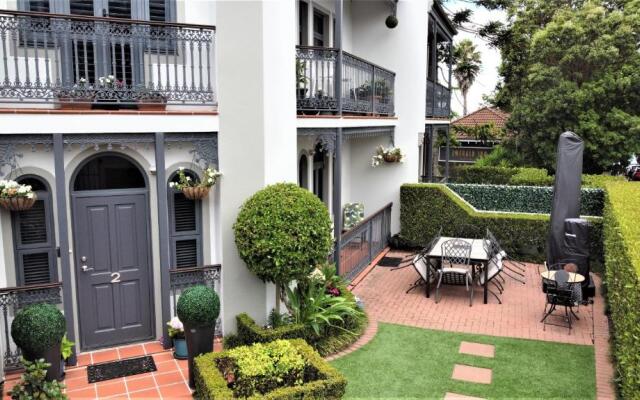 Takapuna Beach Accommodation