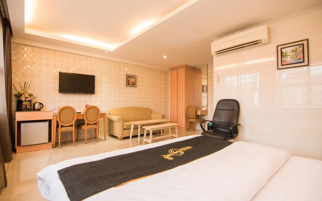 Suwara Hotel
