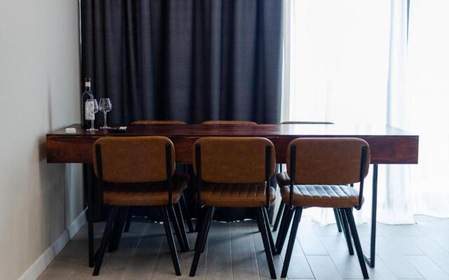 The SPOT Apartments - Orbi Beach Tower