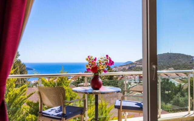 VILLA MYSTIC 5br/6bth Prvt Pool-Garden & Sea Views