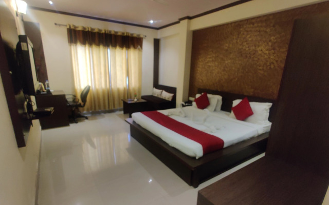 Hotel Savi Regency