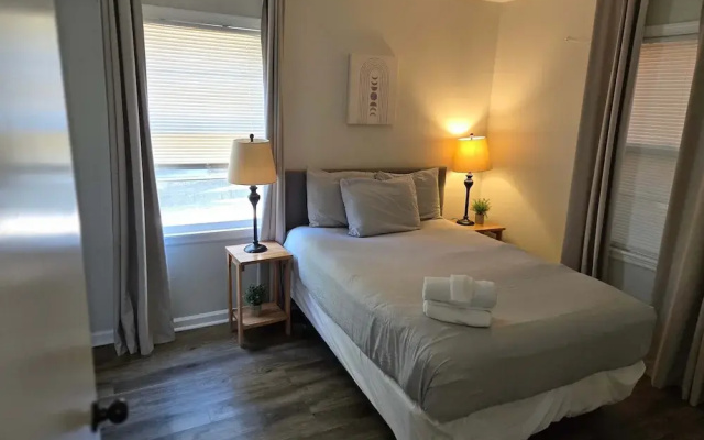 Rose Drive Roost 2