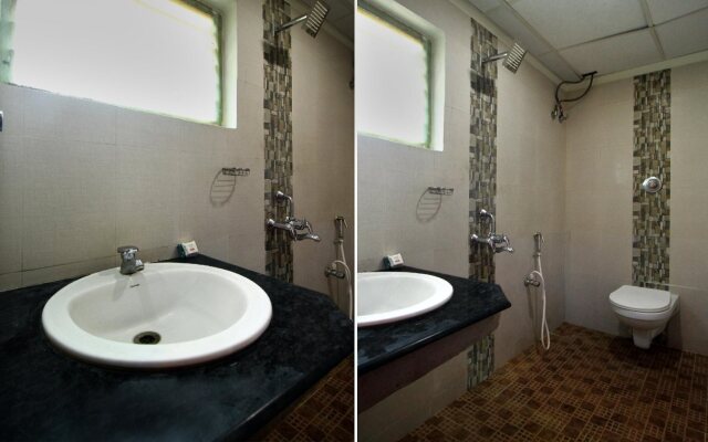 Temple City Lake Inn By OYO Rooms